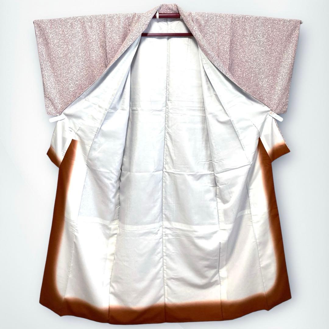 【良品✨】東レシルック　さんび　洗える着物　小紋　かすれ染め　縦縞　白色　B1