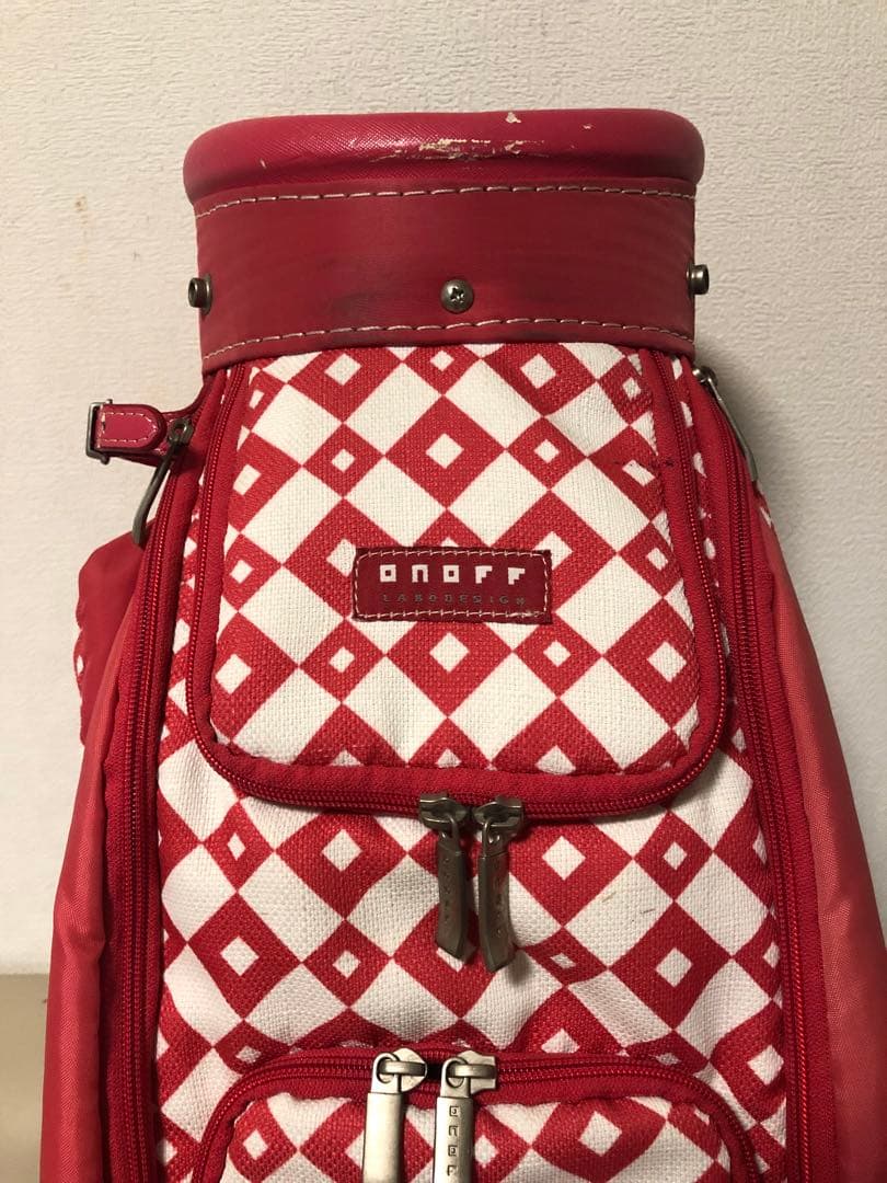 送料込み】超激レア　数量限定販売　オノフ　ONOFF キャディバッグ　レディース