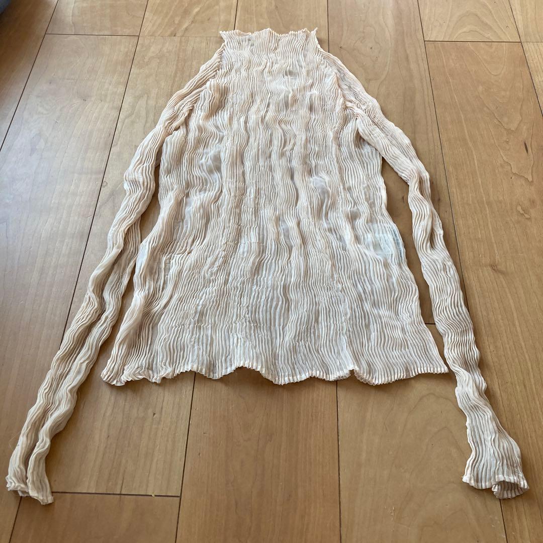 ISSEY MIYAKE WHITE LABEL プリーツ長袖トップス