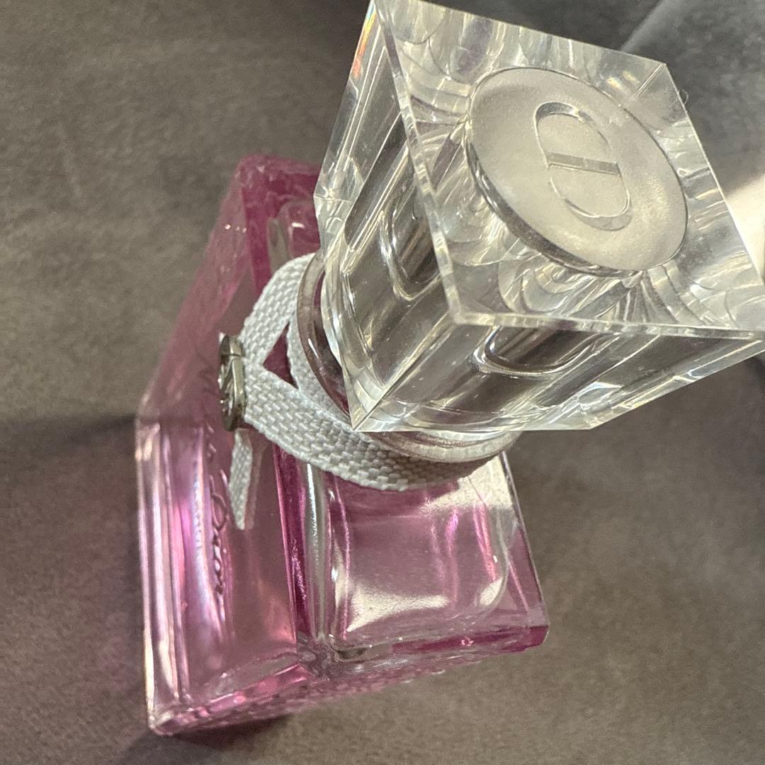 商品名】 ミスディオール ローズエッセンス オードゥトワレ 香水100mL