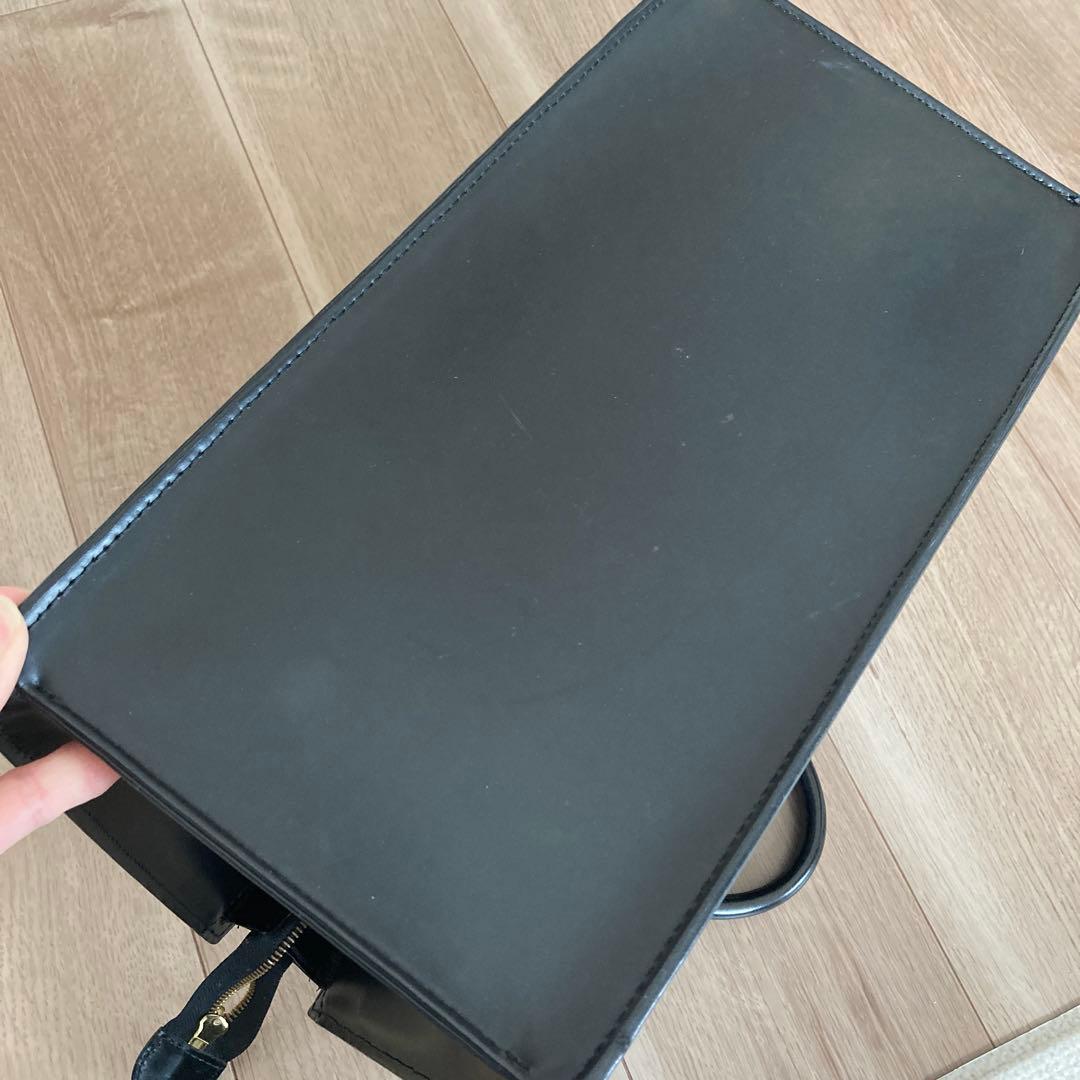 ルイヴィトン エピ リヴィエラ