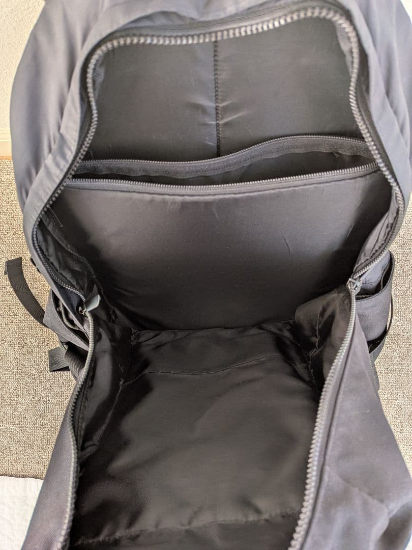 THE NORTH FACE コーデュラナイロンデイパック