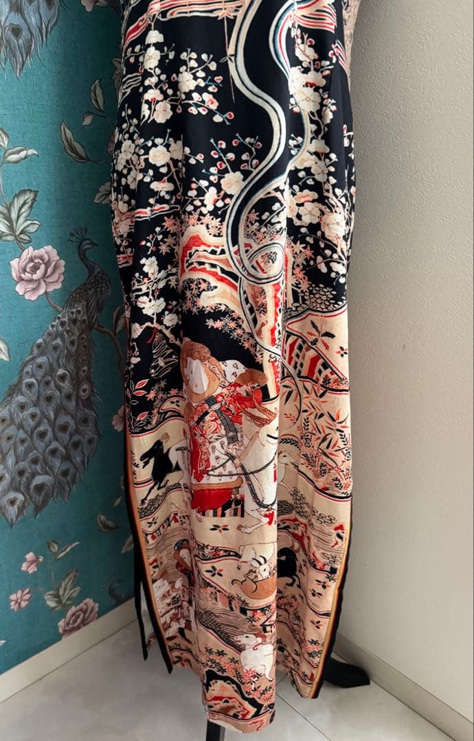 逸品！！本場中国製✴︎レア˚✧₊⁎和柄 日本画風 チャイナドレス✴︎ブラック✴︎