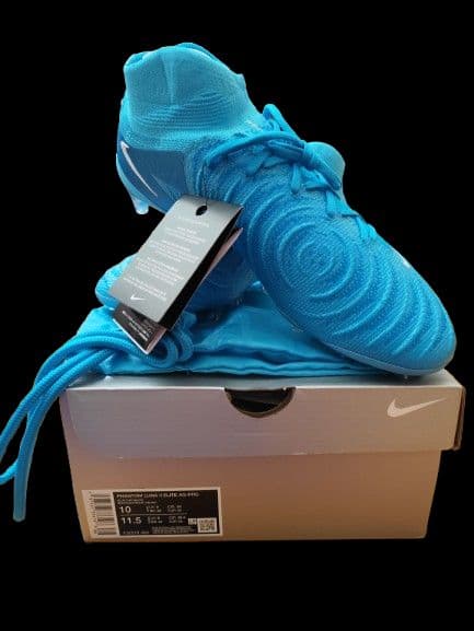 シューズ PHANTOM LUNA II ELITE AG-PRO 28.0