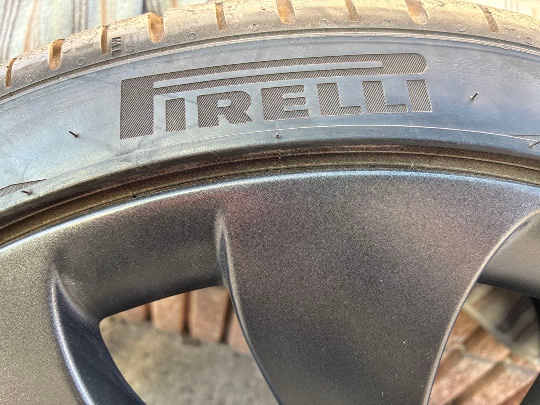 Tesla テスラモデル3純正　20インチ　ホイール、タイヤセット