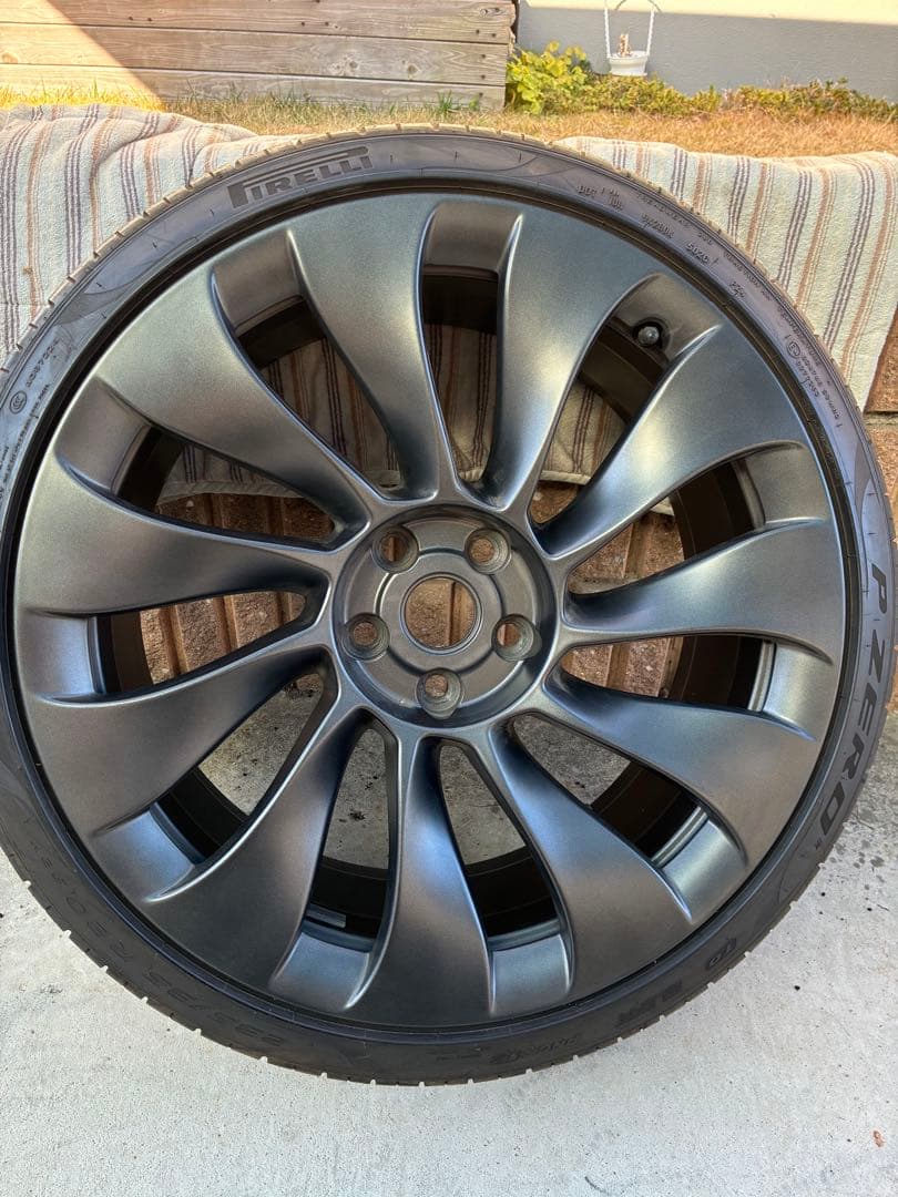 Tesla テスラモデル3純正　20インチ　ホイール、タイヤセット