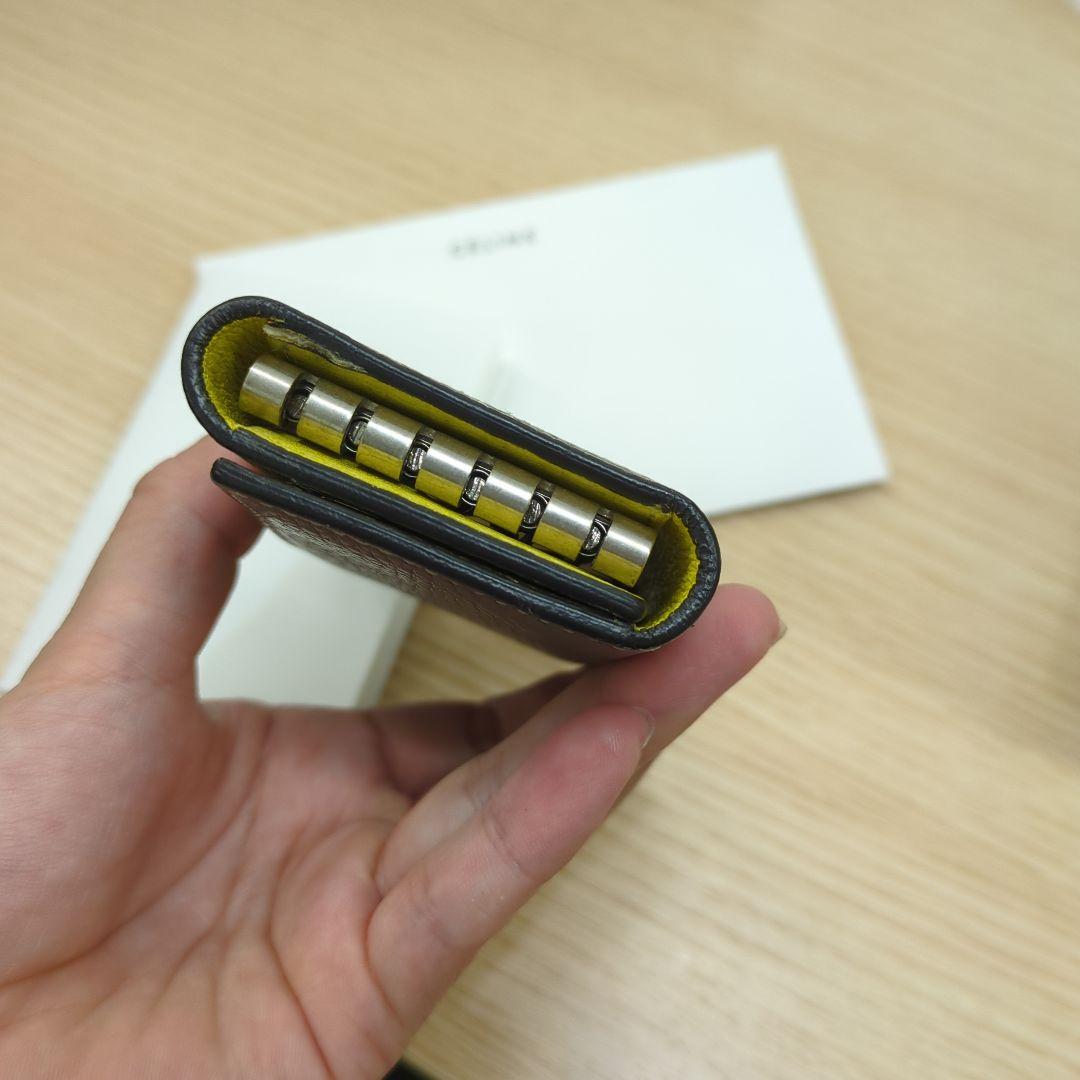 CELINE セリーヌ　希少キーケース　　フィービー　バイカラー