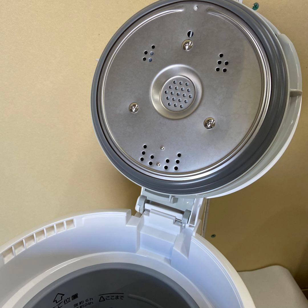 【象印】スチーム式加湿器 EE-RT50-WA ホワイト