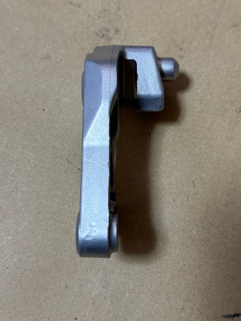 CBR400F 純正　前後　キャリパーサポート　セット