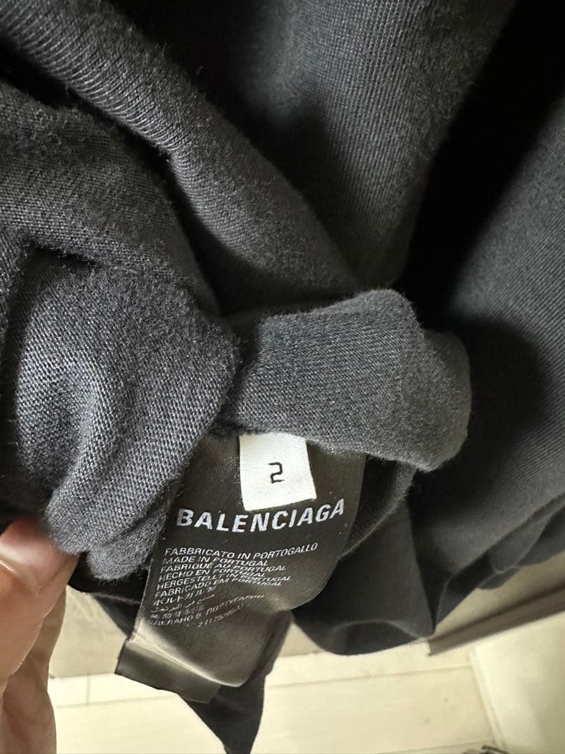 BALENCIAGA ロゴ tシャツ オーバーサイズ　693949 TMVC1