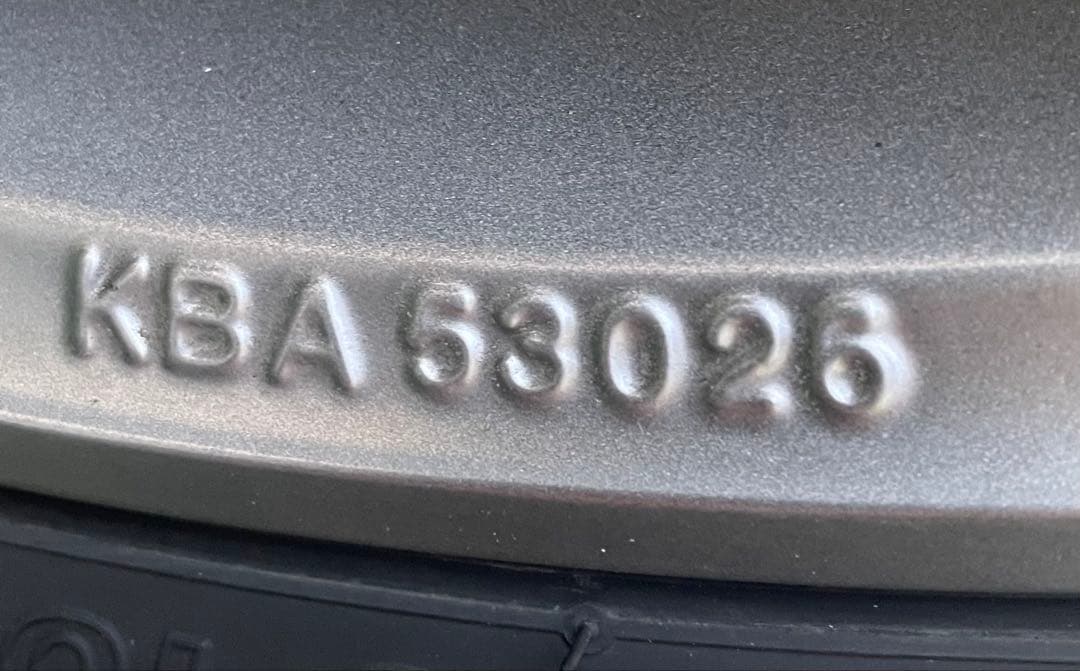 合う方即買い　欧州車　18インチ MAK Stockholm MN8080