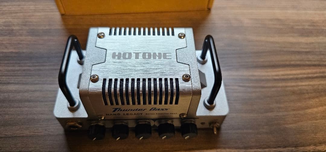 ベース HOTONE Thunder Bass