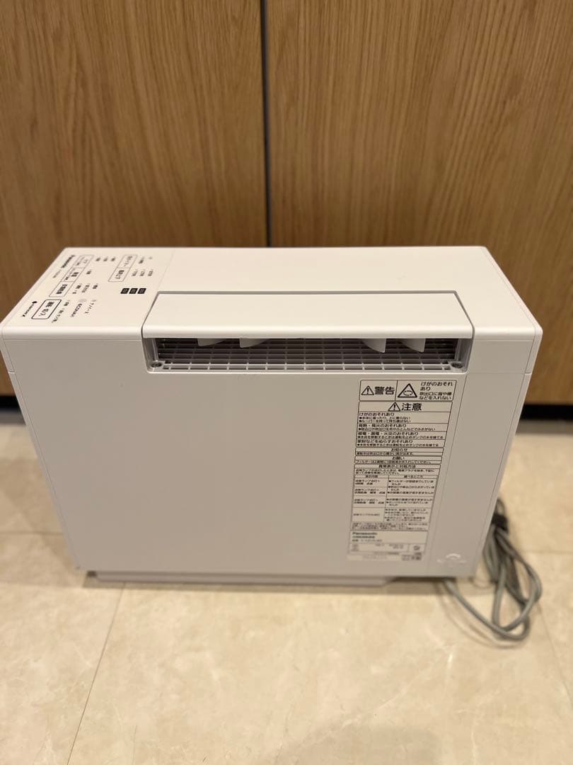 Panasonic 衣類乾燥 除湿機 F-YZVXJ60-W2022年