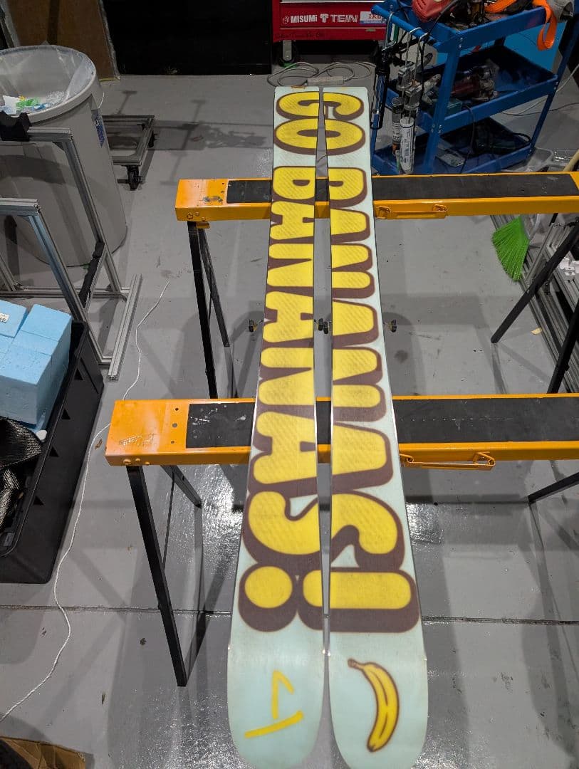 世界200本 Jskis Joyride160cm + Look pivot15