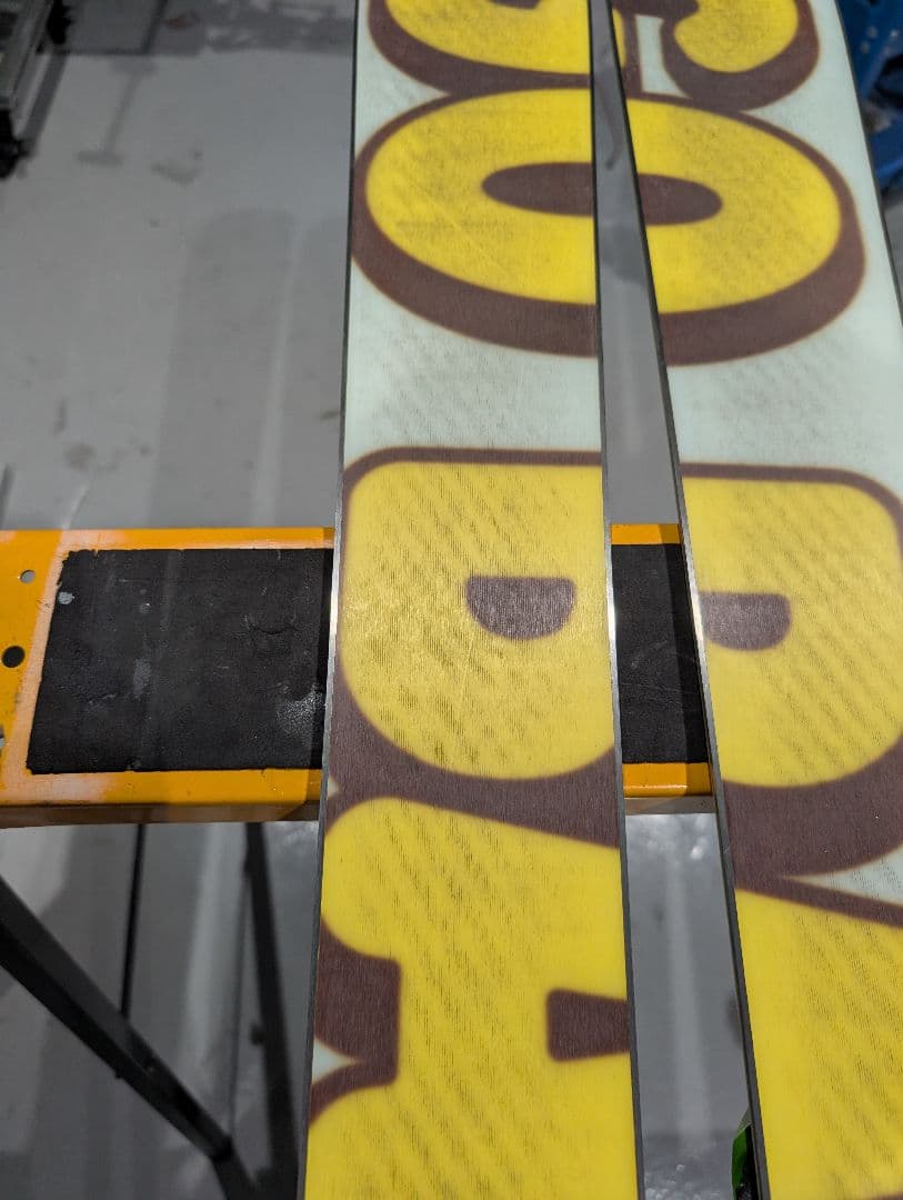 世界200本 Jskis Joyride160cm + Look pivot15