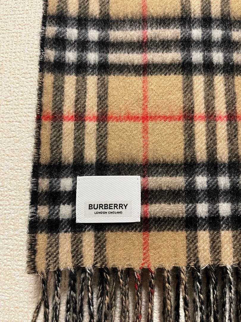 BURBERRY　バーバリー　マフラー　カシミア100％　未使用に近い