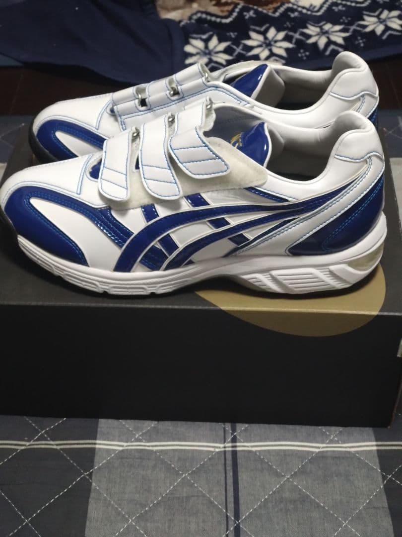 asics ゴールドステージ トレーニングシューズ ホワイト/ブルー