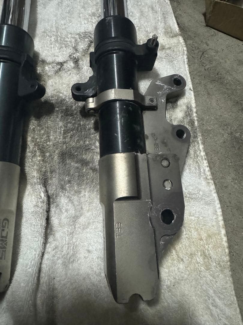 シグナスx GJMS フロントフォーク FF2 非調整式