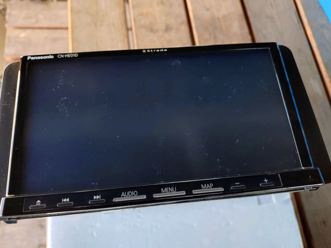 パナソニックストラーダ7インチカーナビCN−HE01D