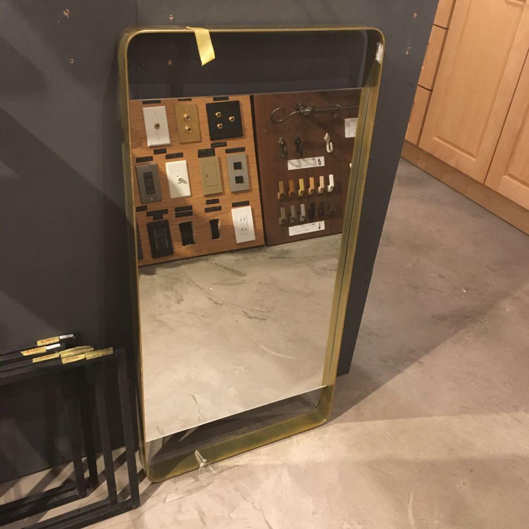 AXIS 壁掛けミラー　真鍮（ゴールド）