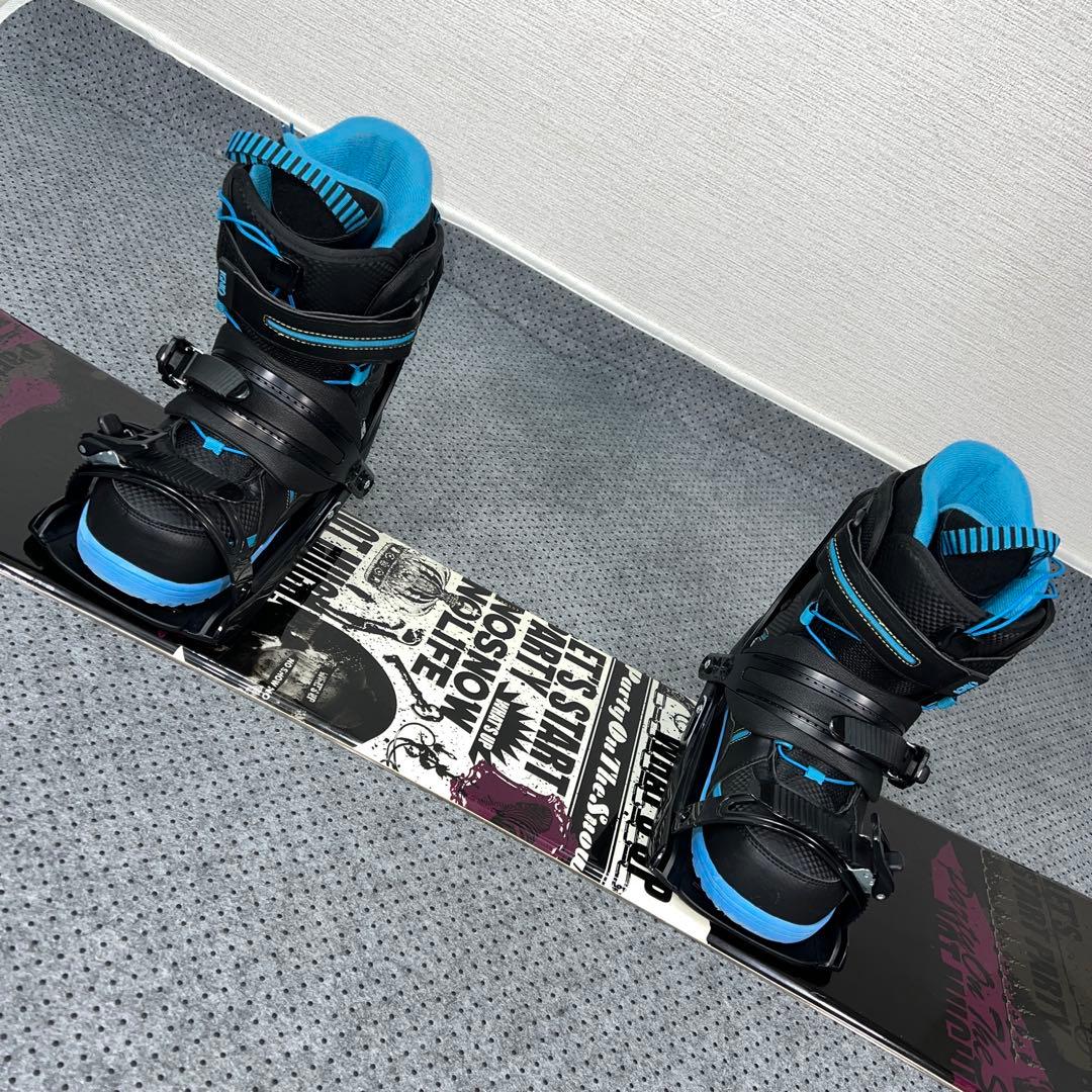2回使用 キッズスノーボード SLQ 140cm＋バイン＋レースブーツ