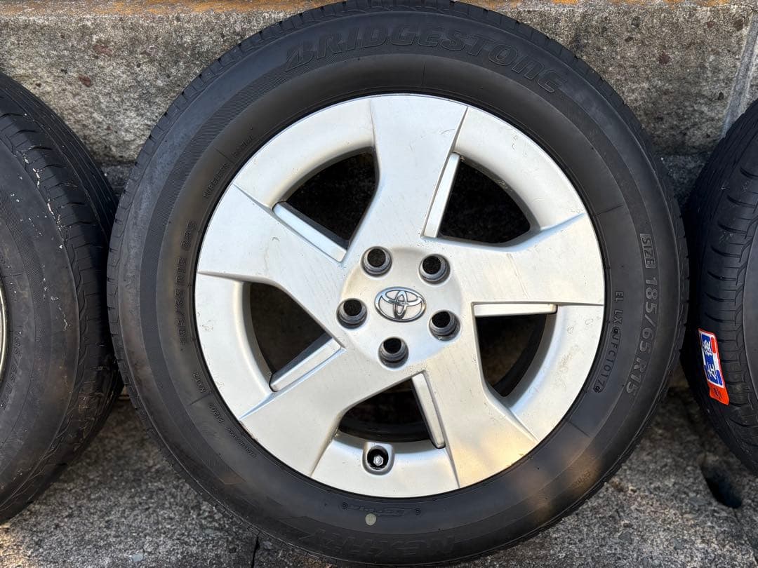 【引取り限定】 30プリウス 純正タイヤホイール4セット