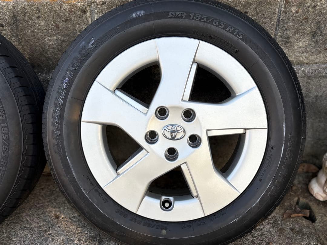 【引取り限定】 30プリウス 純正タイヤホイール4セット