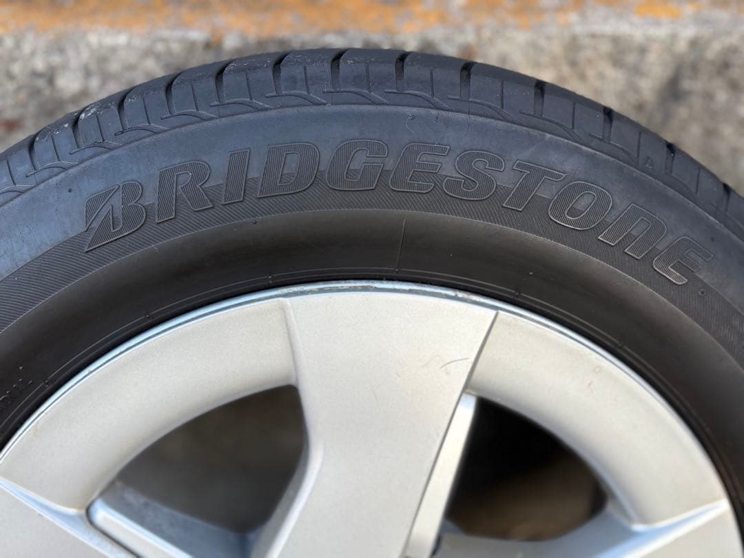 【引取り限定】 30プリウス 純正タイヤホイール4セット