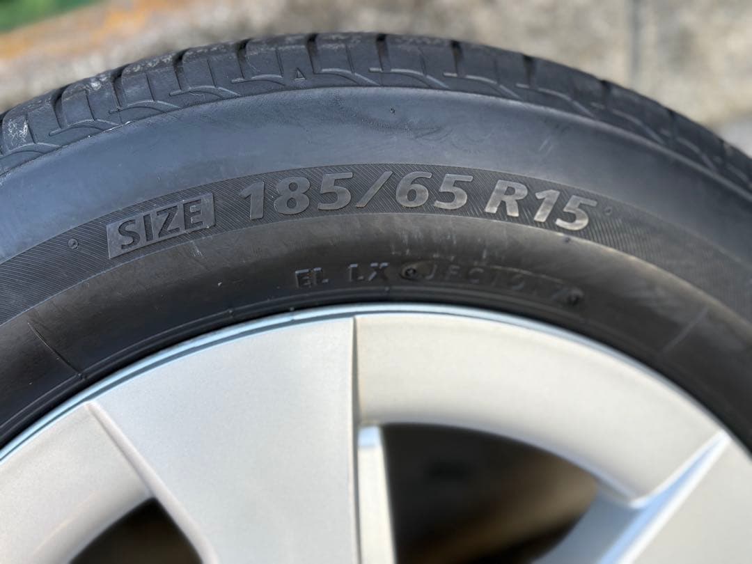 【引取り限定】 30プリウス 純正タイヤホイール4セット