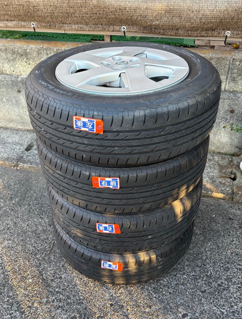 【引取り限定】 30プリウス 純正タイヤホイール4セット