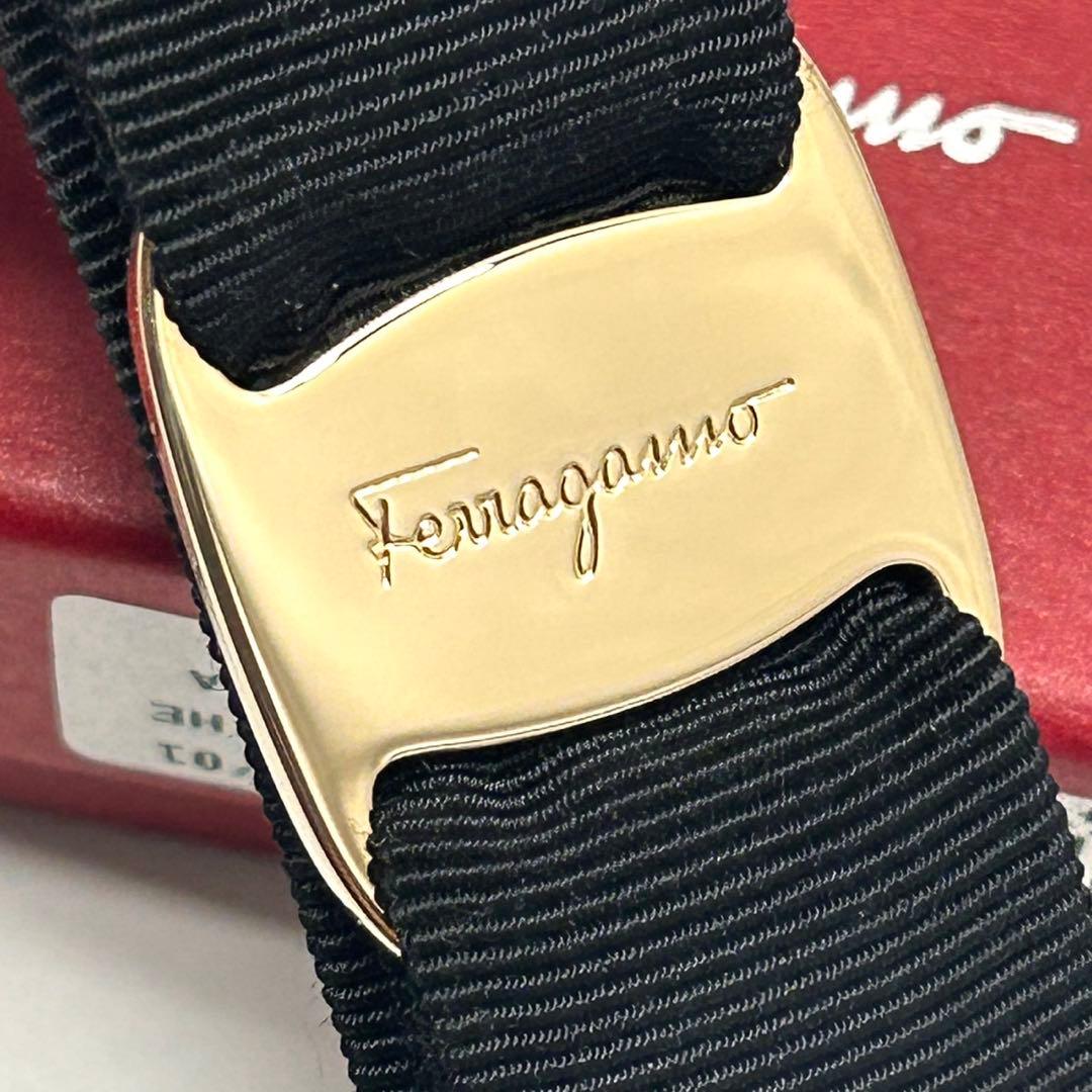 サルヴァトーレフェラガモ バレッタ ヘアアクセサリー ヘアピン ヴァラ リボン