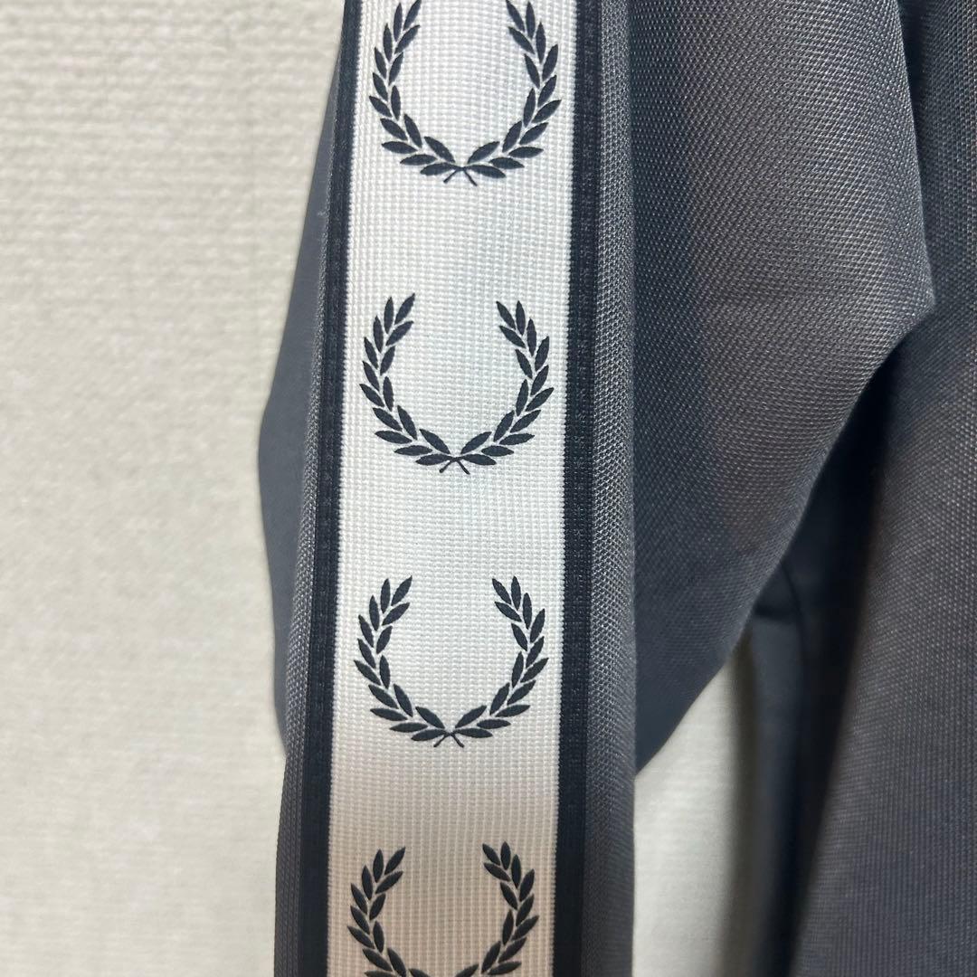 フレッドペリー ジャージ グレー