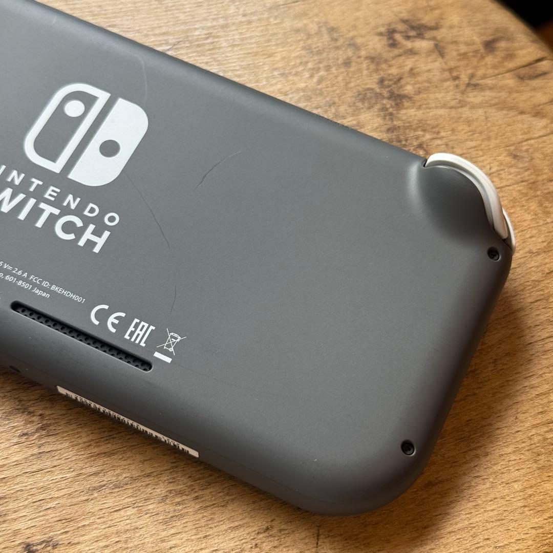 ニンテンドースイッチライト NINTENDO Switch lite