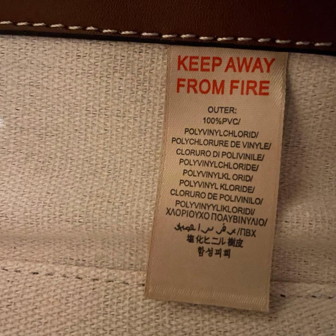 BURBERRY バーバリー ショルダーバッグ