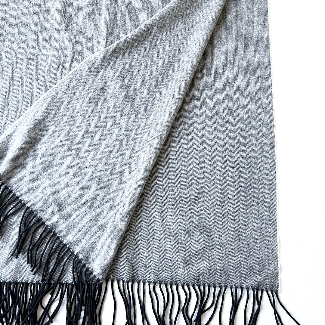 4963【美品】ジョンストンズ　大判ストール カシミヤ100％ ヘリンボーン