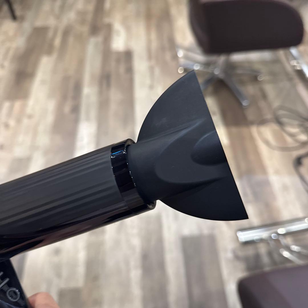 や*ー様 ReFa ブラック ヘアドライヤー