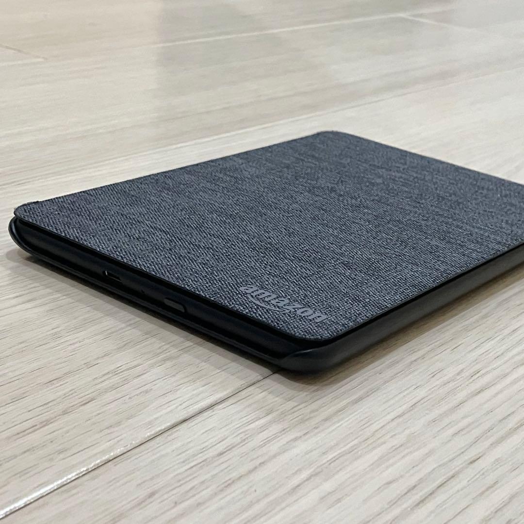 Kindle Paperwhite 第10世代 32GB ファブリックカバー付き