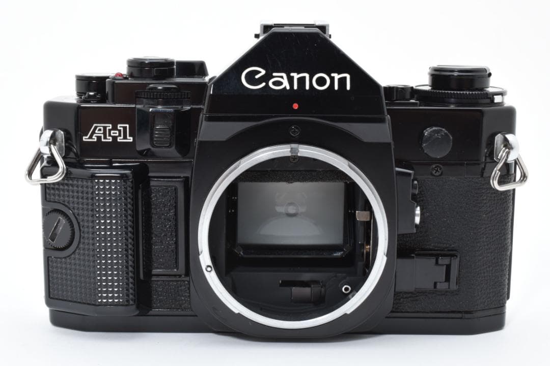 超美品 CANON キャノン A-1 フィルムカメラ モルト新品交換済 M607
