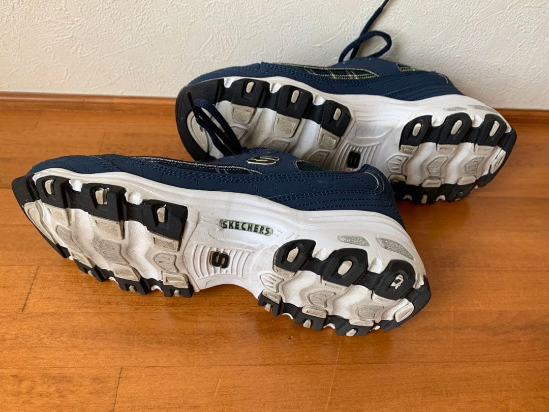 スケッチャーズ　ニューバランス　moz など　24.5cm まとめ売り