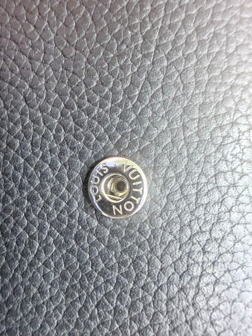 ルイ・ヴィトン ブラック 三つ折り財布