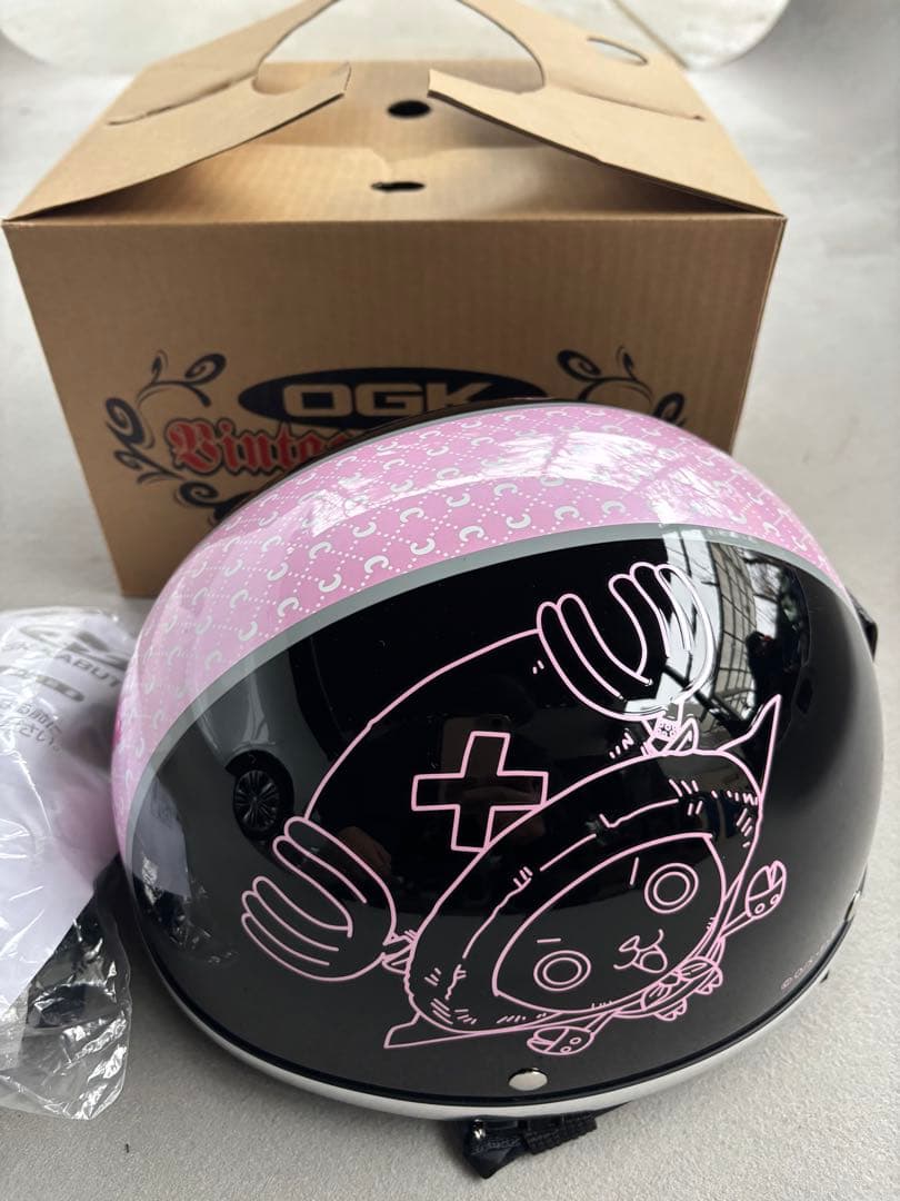 【新品未使用】OGK ワンピースコラボ チョッパーマン ハーフヘルメット