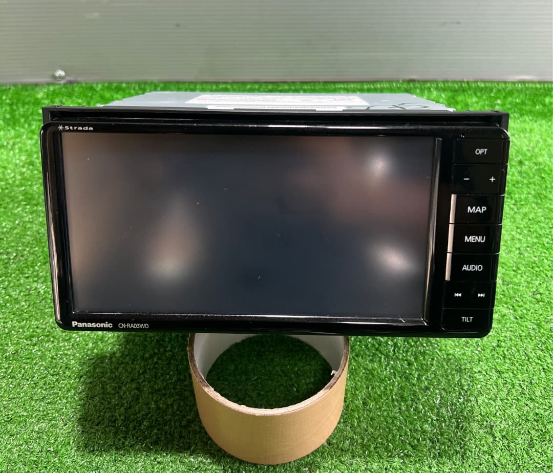 美品！CN-RA03WD Panasonic ストラーダ　2016年