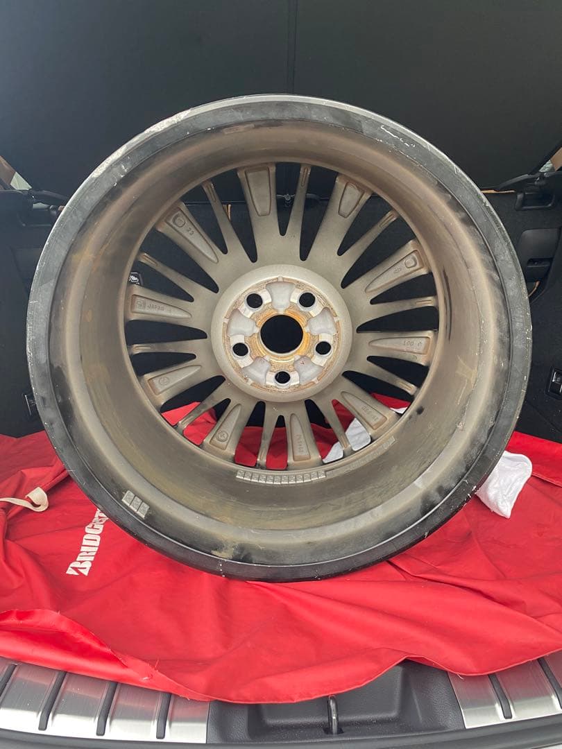 レクサスLS純正ホイール