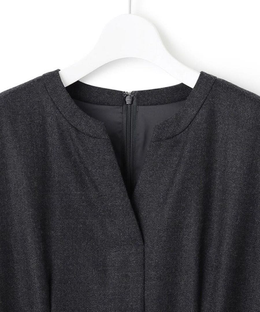 訳あり美品23区 ウールジョーゼット フィットアンドフレア ワンピース38グレー