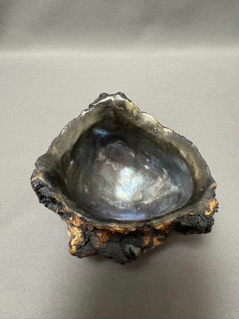 平松龍馬　亀裂文燻銀彩ぐい呑