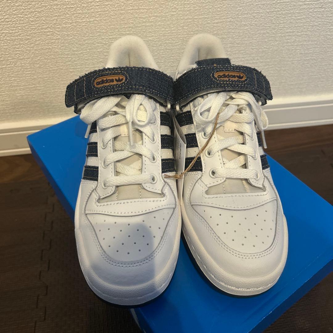 adidas ホワイト ネイビー スニーカー ベルクロ