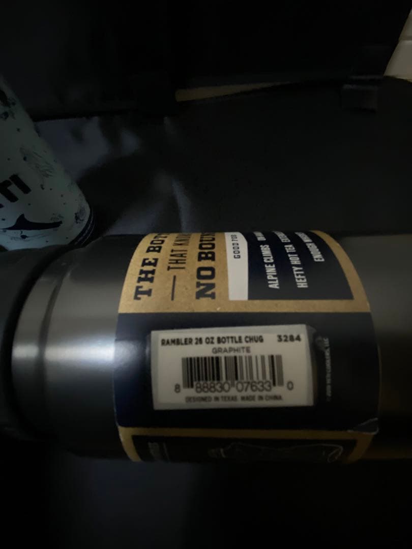 YETI ランブラーボトル26オンスチャグキャップ付き　　コルスター 12オンス