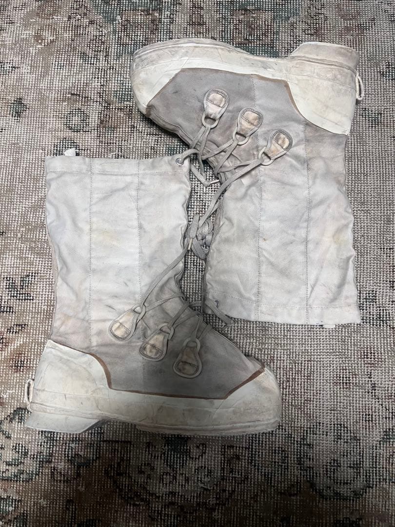 靴 Canadian mukluk boots bunnyboots size 8