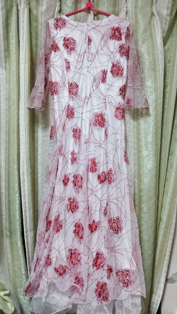 最終お値下げ　社交ダンスドレス カラオケにも　フリーサイズ