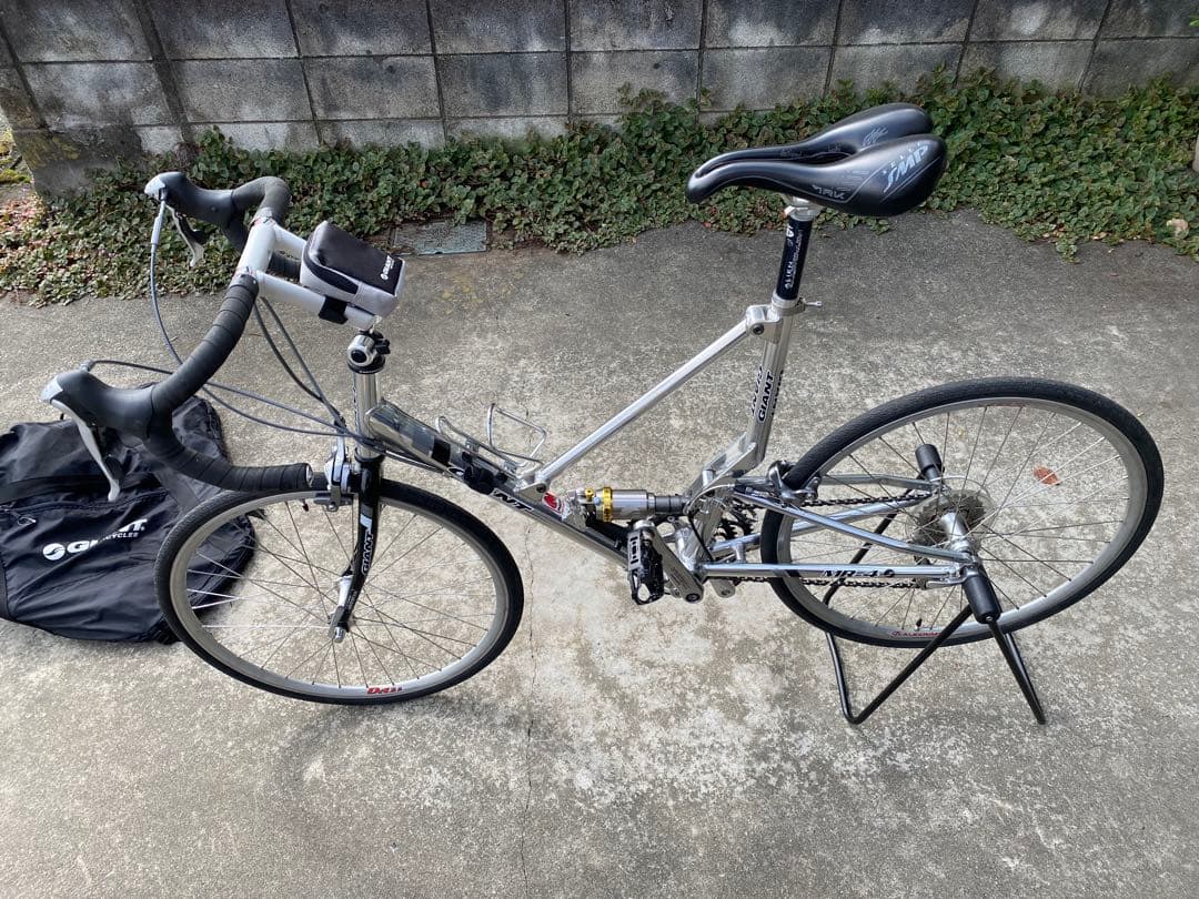 GIANTジャイアント MR-4 24インチ折りたたみ自転車【手渡し限定】